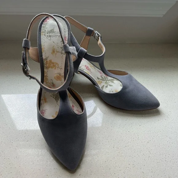 Johnston & Murphy t strap pointed toe heel shoe. - Picture 1 of 5